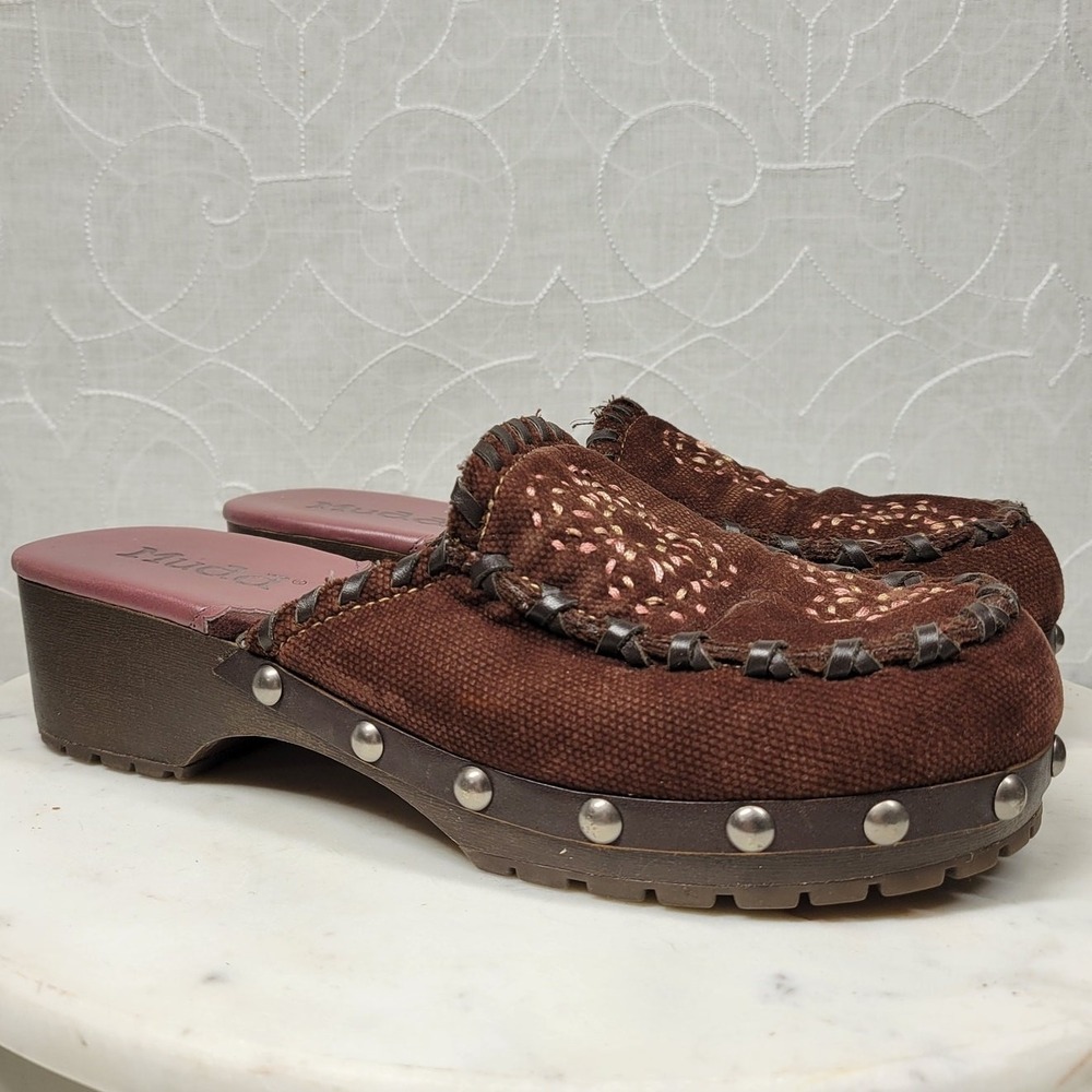 VTG Mudd Embroidered Mules Womens 9 Brown Floral Rivets Wooden Platform Y2K - Picture 1 of 14